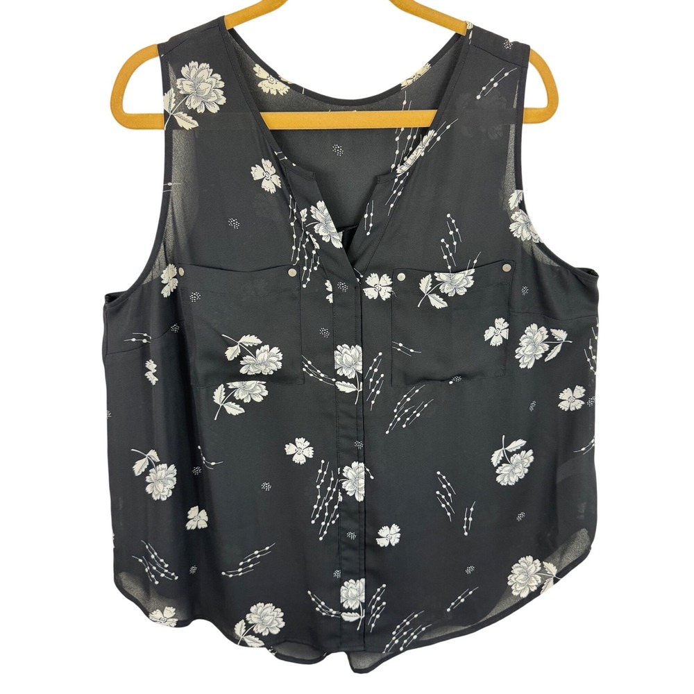 Maurices Womens 1X Black White Floral Chiffon Sleeveless Button Front Blouse